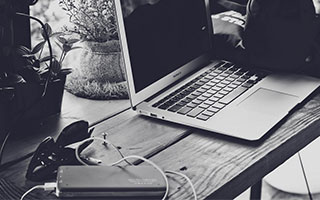 kaiyun体育app-狼队-战平卡迪夫城，客场未能夺得三分喜忧参半，卡迪夫俱乐部