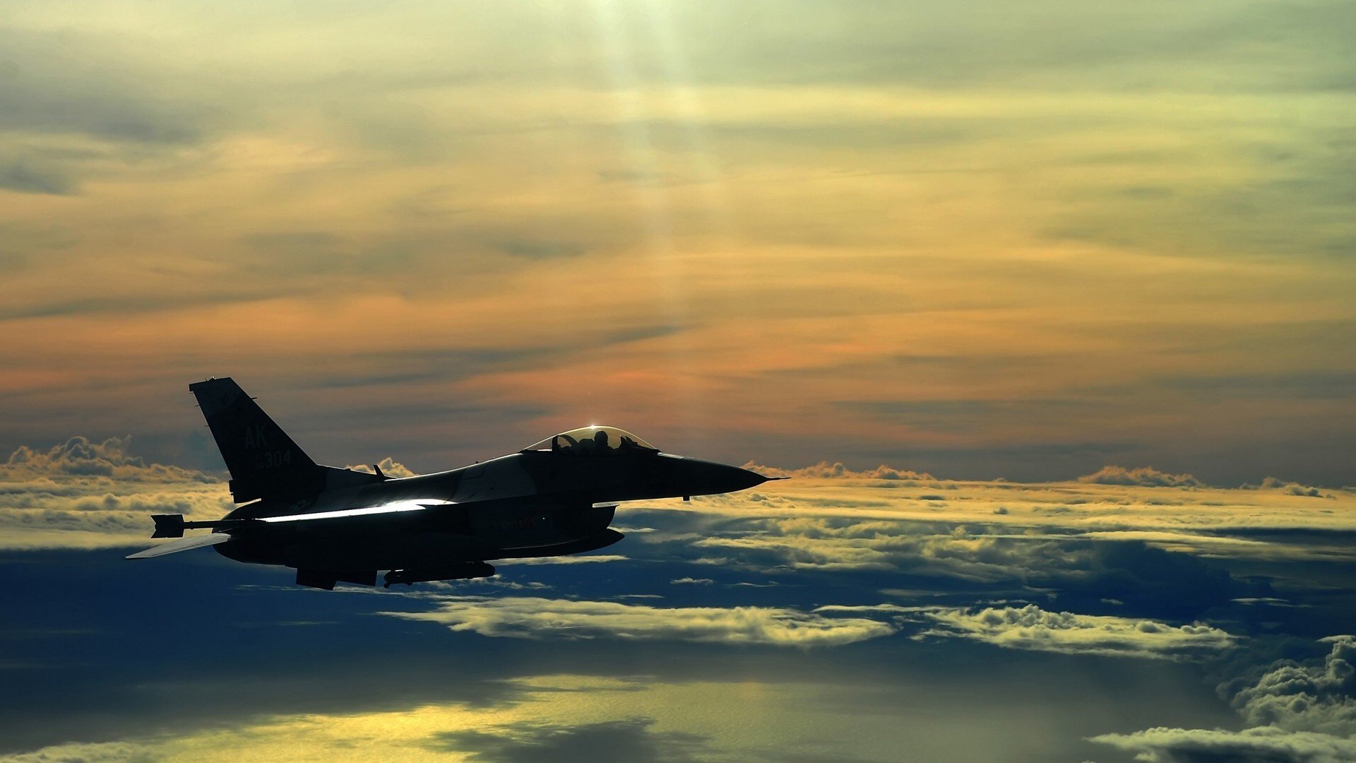 意甲关键战,专家点评技术细节,意甲战况